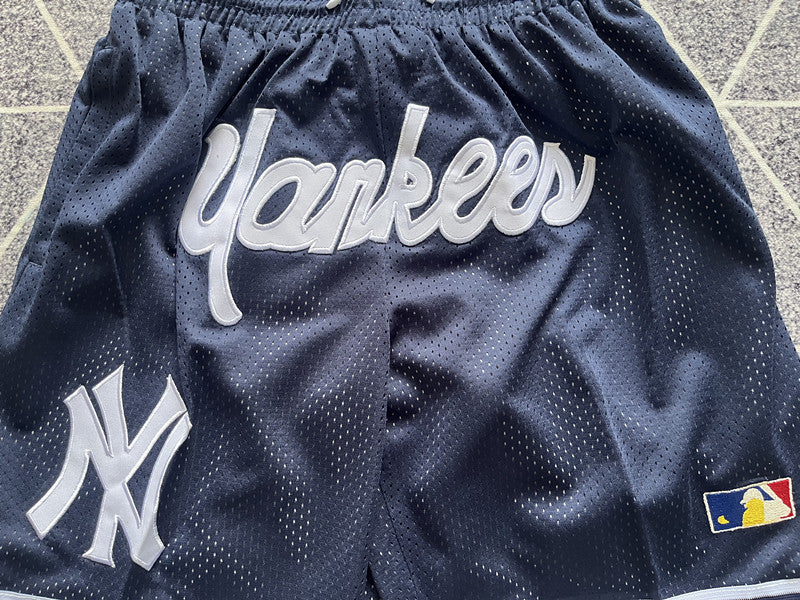 NEW YORK YANKEES BLUE SHORTS