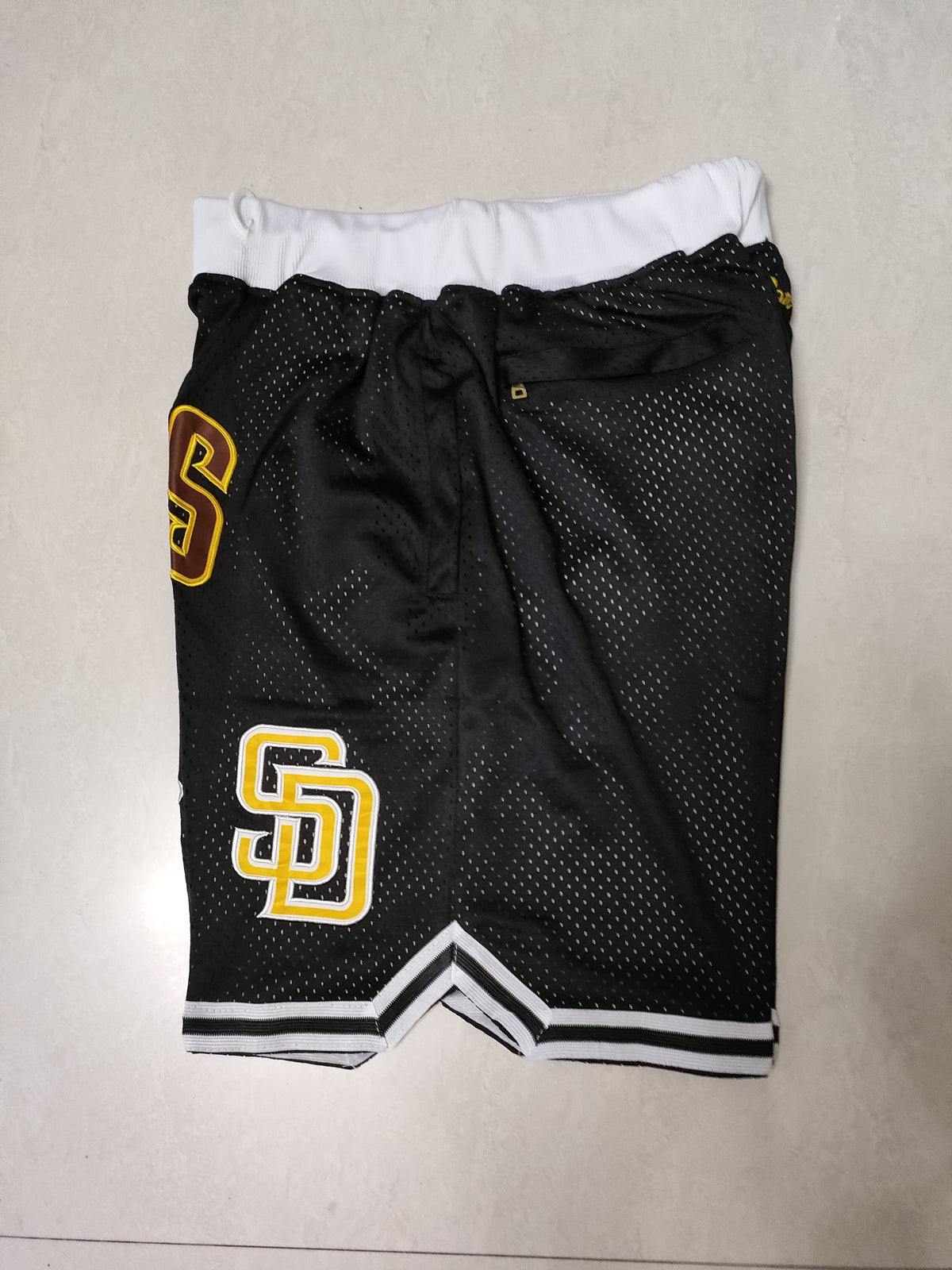 SAN DIEGO PADRES BLACK SHORTS