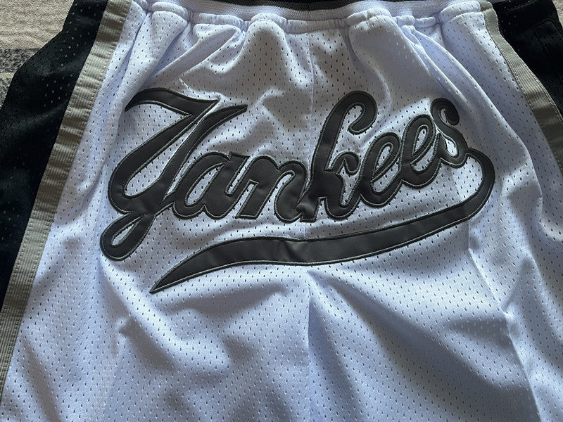 NEW YORK YANKEES WHITE SHORTS