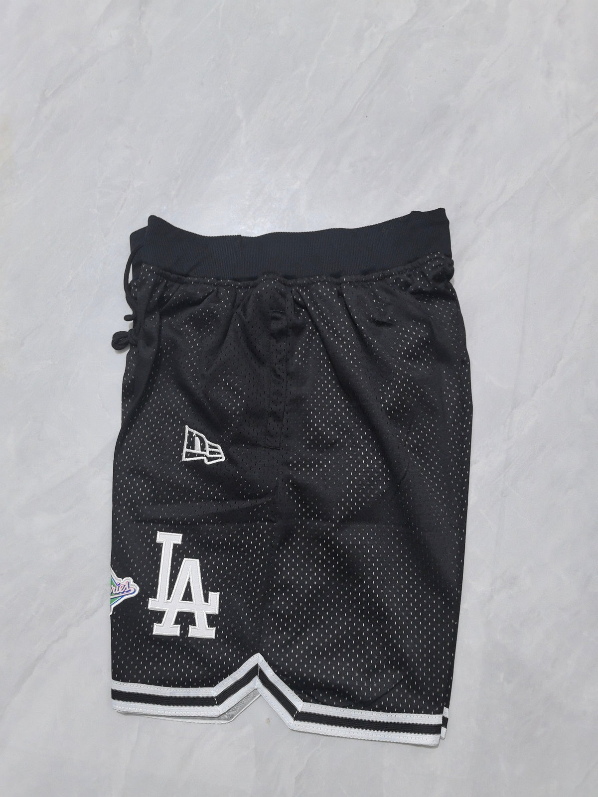LOS ANGELES DODGERS BLACK SHORTS