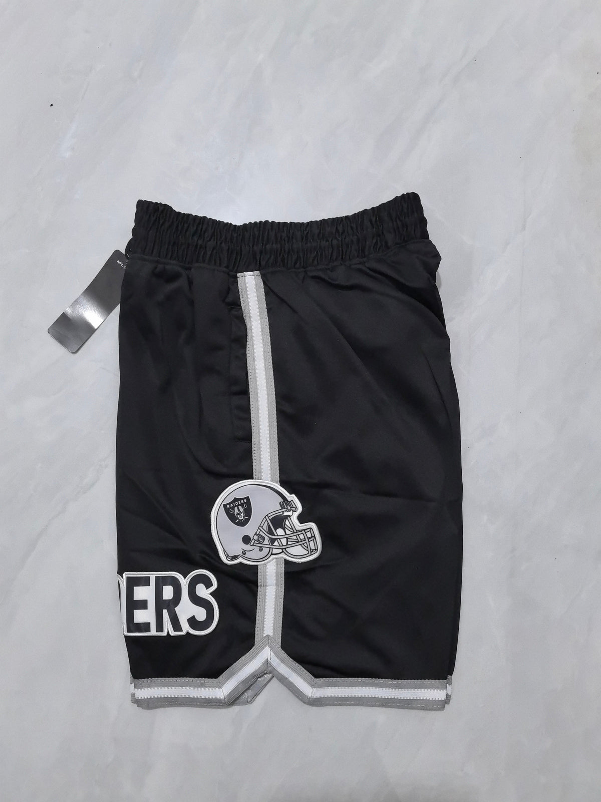 LAS VEGAS RAIDERS BLACK SHORTS