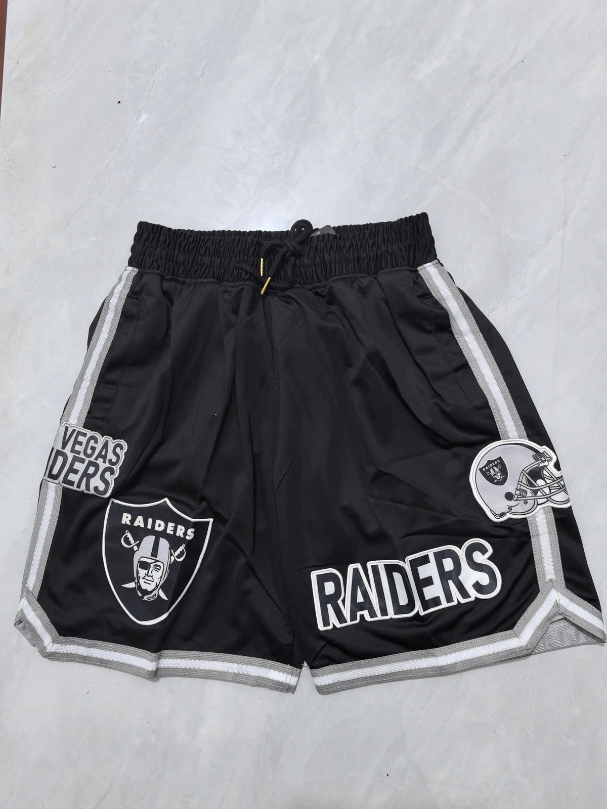 LAS VEGAS RAIDERS BLACK SHORTS