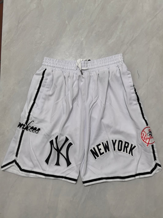 NEW YORK YANKEES WHITE SHORTS