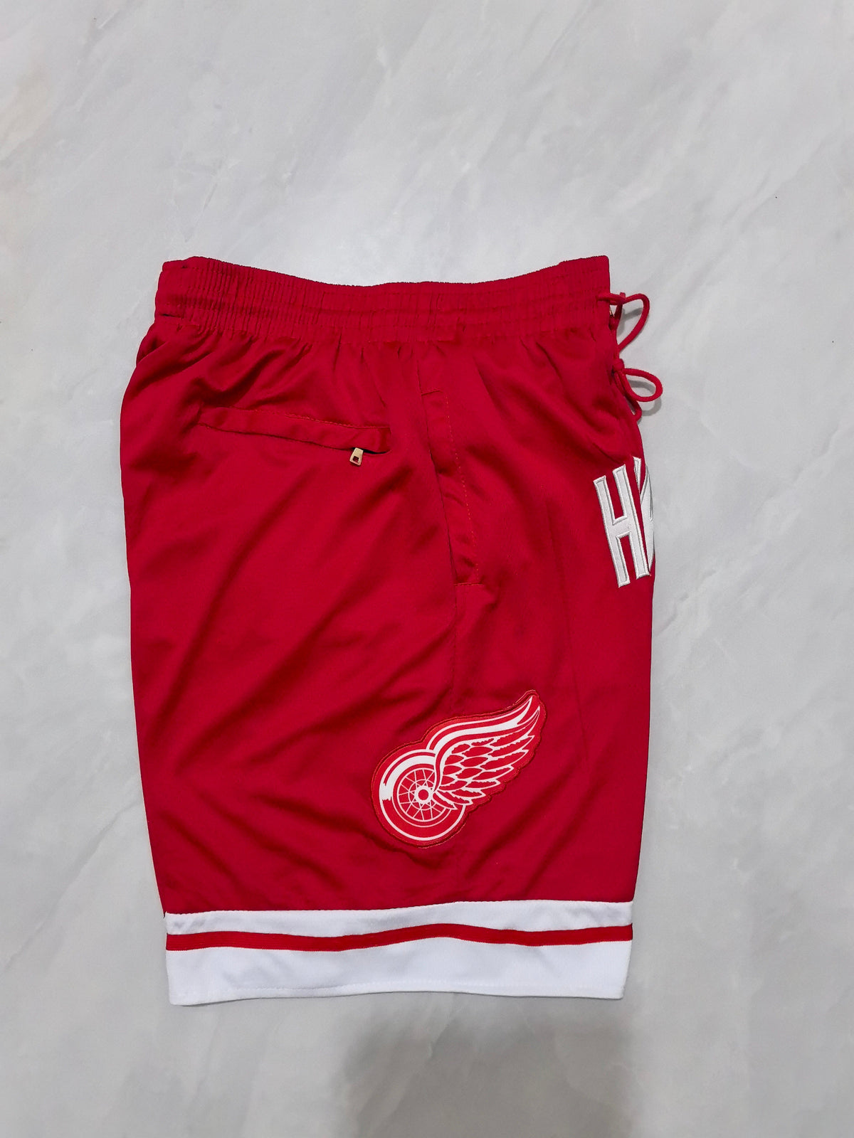 DETROIT RED WINGS RED SHORTS