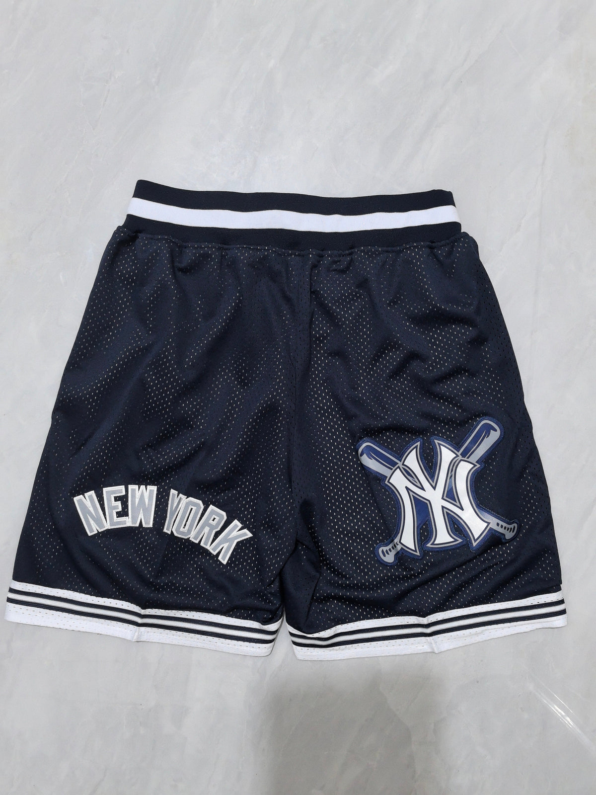 NEW YORK YANKEES BLUE SHORTS